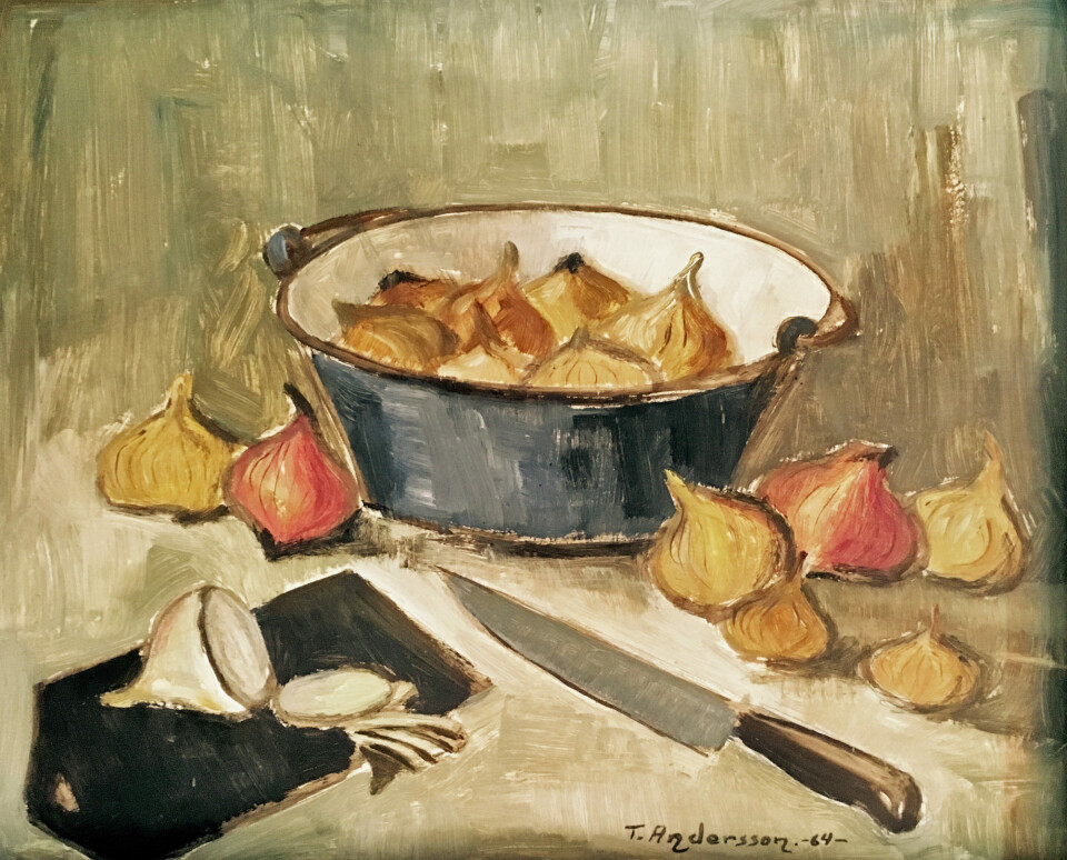 Tor Andersson målade under 1960-talet gärna stilleben. Detta verk med lökar är daterat 1964. Privat ägo.