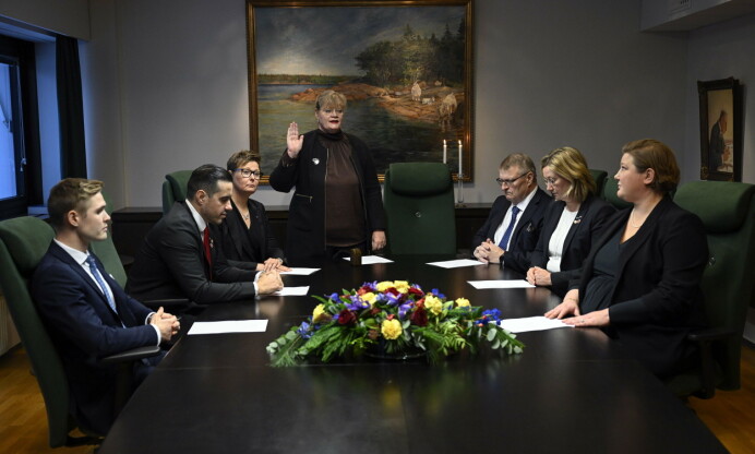 Är det dags att skrota landskapsregeringen?