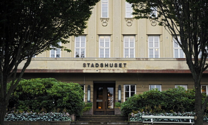 Försäljning utan öppet förfarande är fel väg