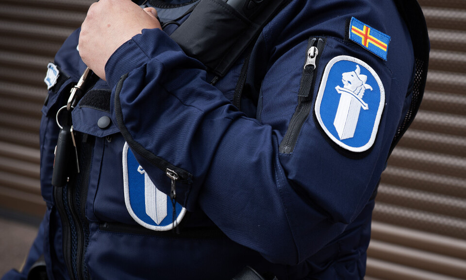 Körde ifrån polis två gånger – får fängelse