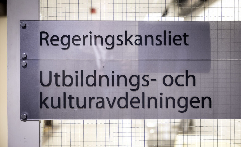 Två får gå från regeringskansliet