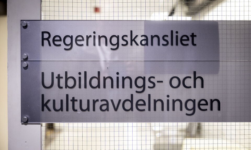 Två får gå från regeringskansliet