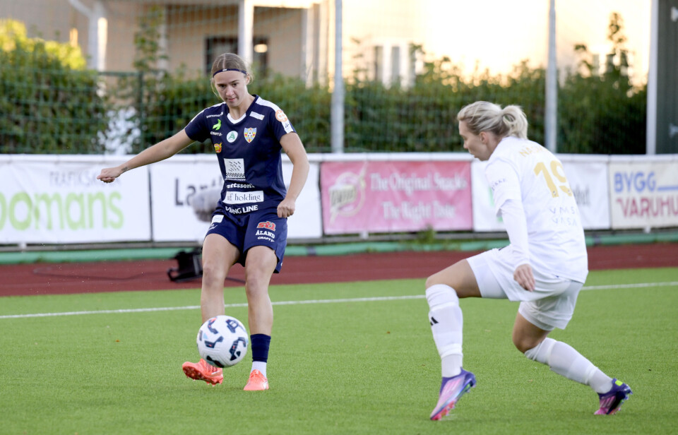 Dubbla landskamper för Kirpu – Estland trea i baltisk turnering