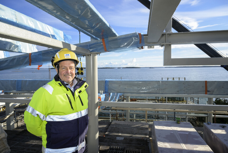 Terminalen står bara några meter från vattnet och från kryssningsterminalens väntsal kommer man att kunna följa färjornas ankomst och avgång från första parkett. ”Det är ett häftigt skådespel”, säger Ronny Eriksson.