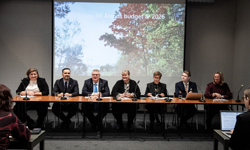 9,1 miljoner mer till ålänningarna
–	men landskapets kassa minskar