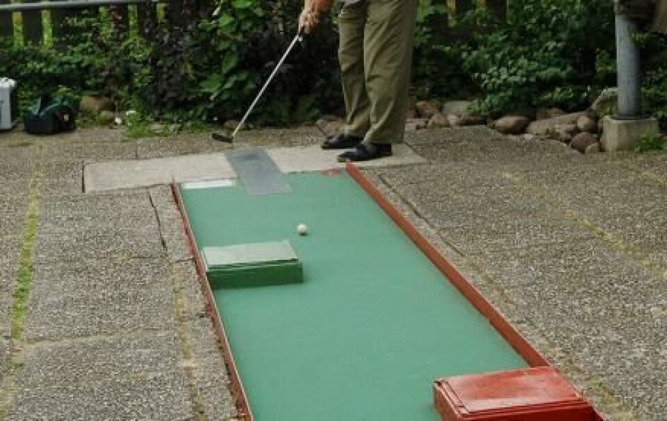Överklagan försenar minigolfbana