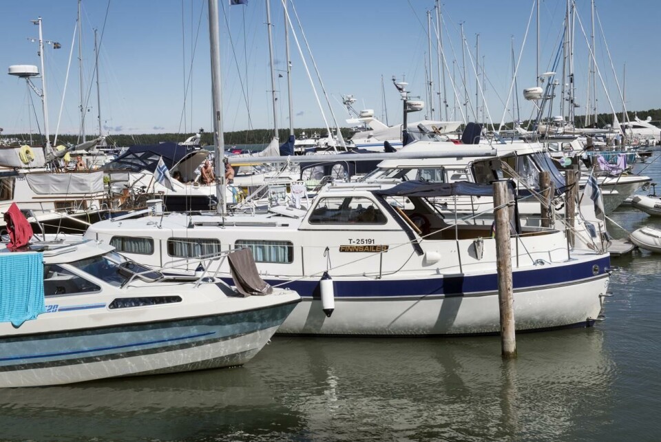 Sitt lugnt i båten i midsommar! Båtat, båtliv, Gästhamnar, MSF gästhamn *** Local Caption *** @Bildtext:På 80-talet ansågs en Finnsailer i den här längden vara en stor båt, säger Rolf Nordlund.@Foto:Foto: Daniel Eriksson