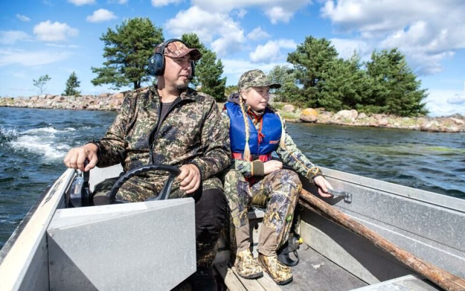 Hjalmar Hampf och Leona Hampf brukar jaga tillsammans.Foto: Amir Karbalaei