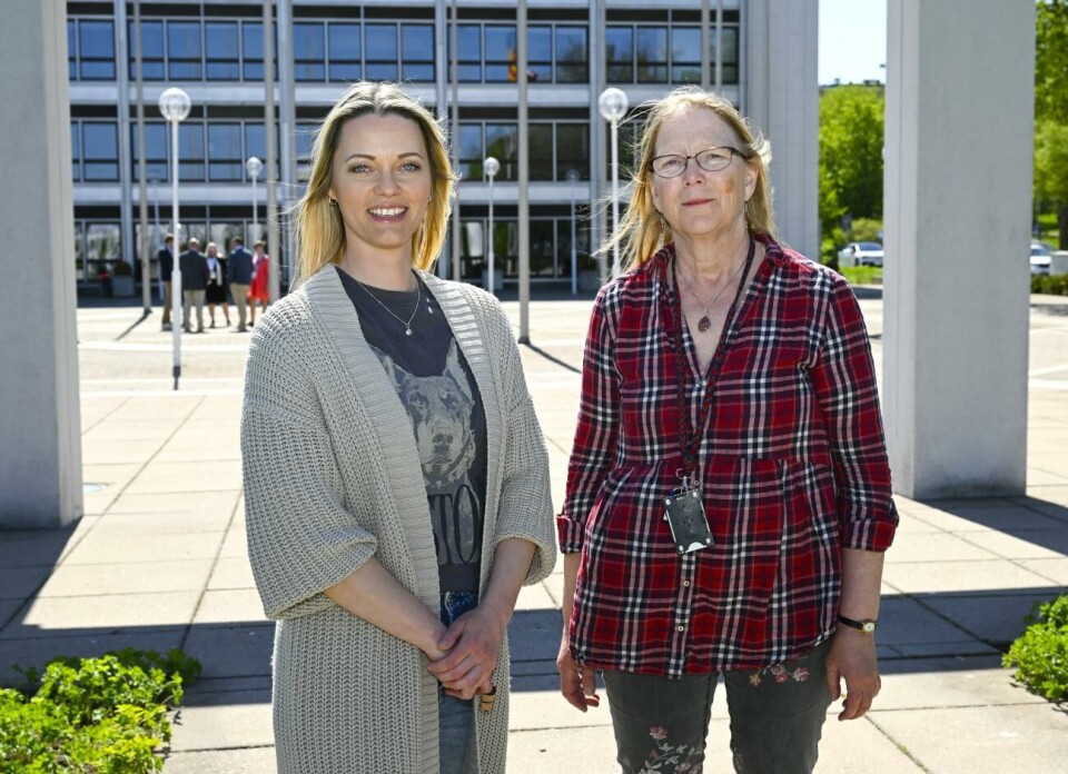 Projektkoordinator Charlotta Björklund och naturvårdsintendent Maija Häggblom har fått många frågor om vad som gäller kring planerna på marina skyddsområden.