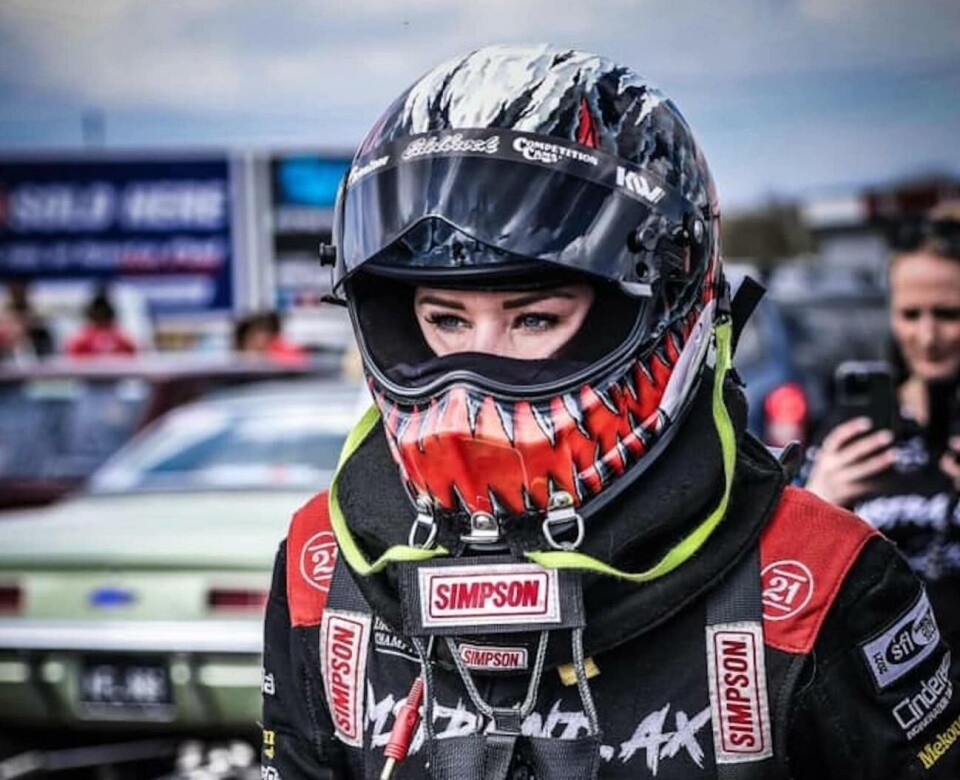 Iza Zetterström inleder EM-säsongen på Santa Pod i helgen.