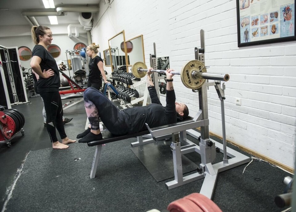 Mariehamns stad har i dag en prissättning på gymkort som är långt under det rådande marknadspriset. Det är dags för stadens politiker att fundera över vad dylika prissättningar sänder för signaler till de privata skattebetalande företagen. Mariehamns stad har i dag en prissättning på gymkort som är långt under det rådande marknadspriset. Det är dags för stadens politiker att fundera över vad dylika prissättningar sänder för signaler till de privata skattebetalande företagen.