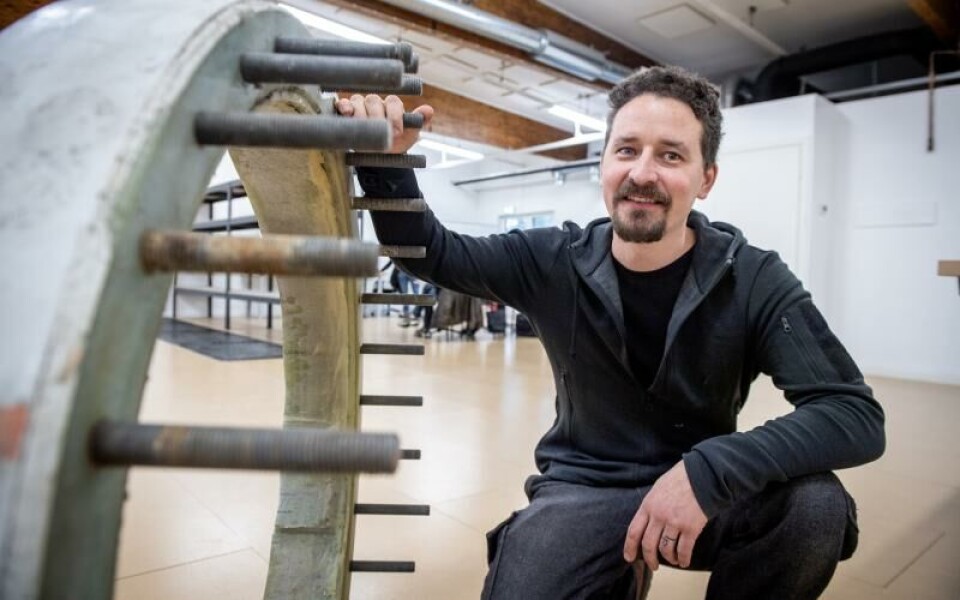 Johnny Ahlström har tidigare arbetat som fartygselektriker men ville göra något annat. ”Det här ligger i tiden”, säger han. Foto: Hülya Tokur-Ehres