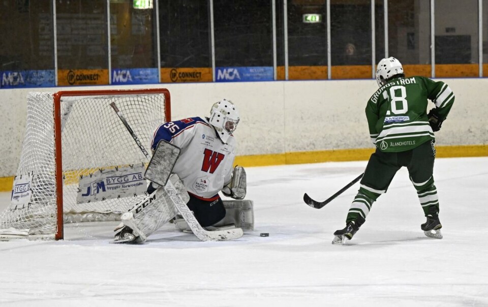 IFK Besegrade IK Waxholm med uddamålet.