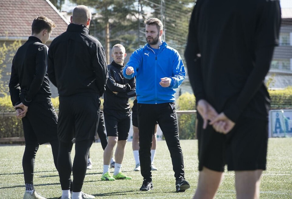 I torsdags var det Peter Lundbergs tur att hålla i en av de webbseminarier som Finlands bollförbund erbjuder. Foto: Daniel Eriksson