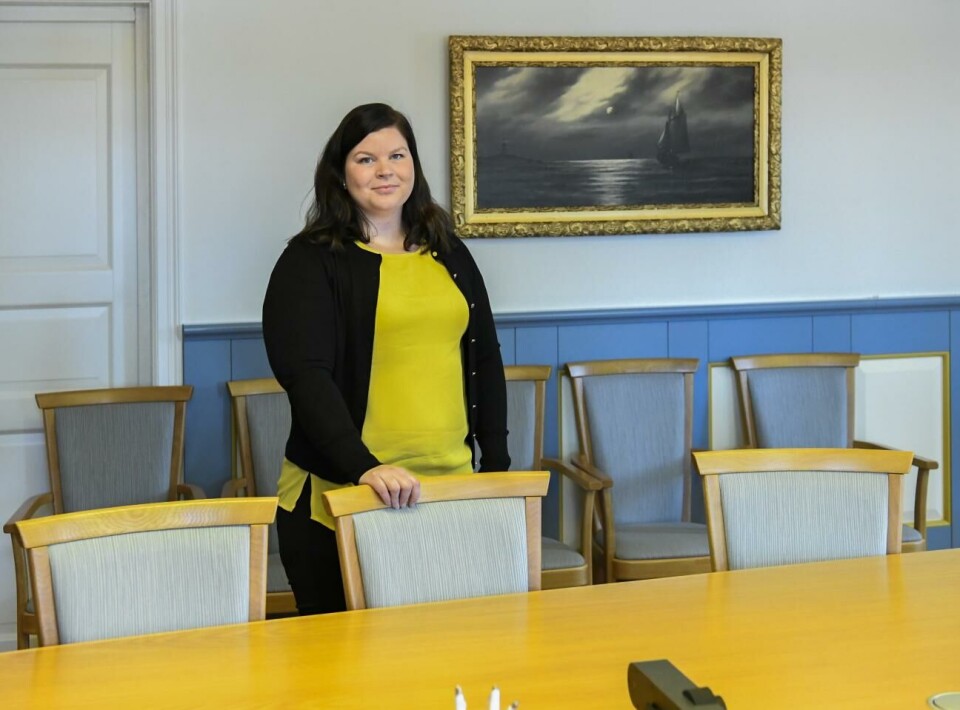 Lemlands kommundirektör Julia Lindfors säger att resultatet för fjolåret blev bättre än budgeterat. Lemlands kommundirektör Julia Lindfors säger att resultatet för fjolåret blev bättre än budgeterat.