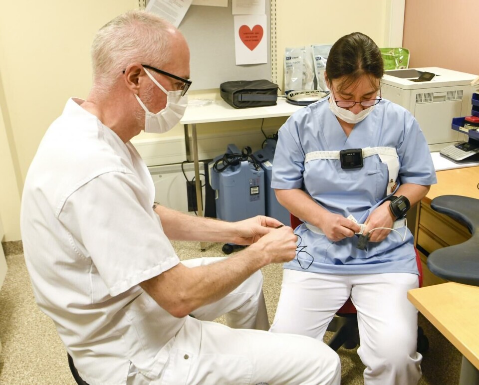 Christian Bergman och sjukskötaren Denice Björke vid ÅHS lung- och sömnapnémottagning säger att sömnapné börjar bli något av en folksjukdom.
