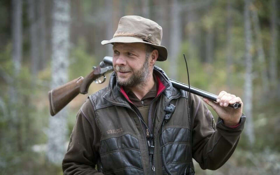 Tony Nordlund tror att det bara är en tidsfråga innan en jakthund blir tagen av varg.Foto: Daniel Eriksson