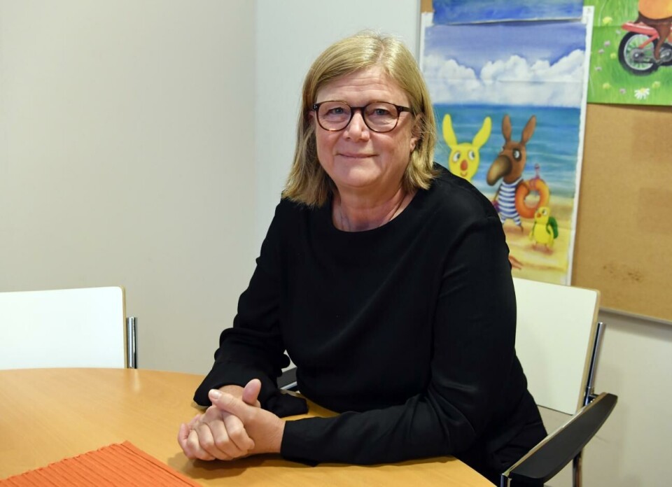 Cancerföreningen beredd täcka flygplansstolar