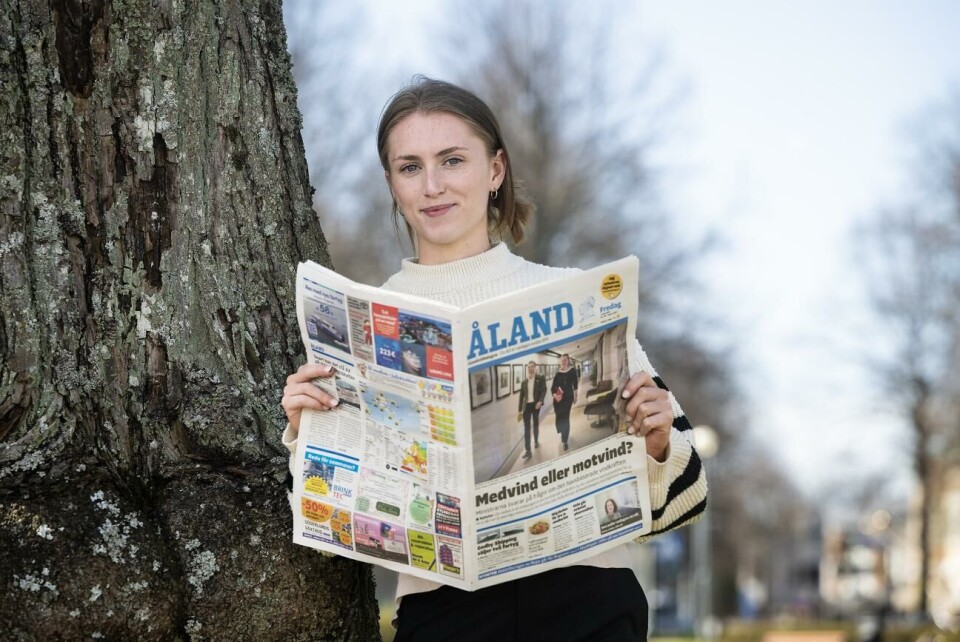 Ellinor Persson ny reporter på Ålandstidningen Ellinor Persson jobbar kommer närmast från Hallands Nyheter. På Ålandstidningen blir hon året ut.Daniel Eriksson