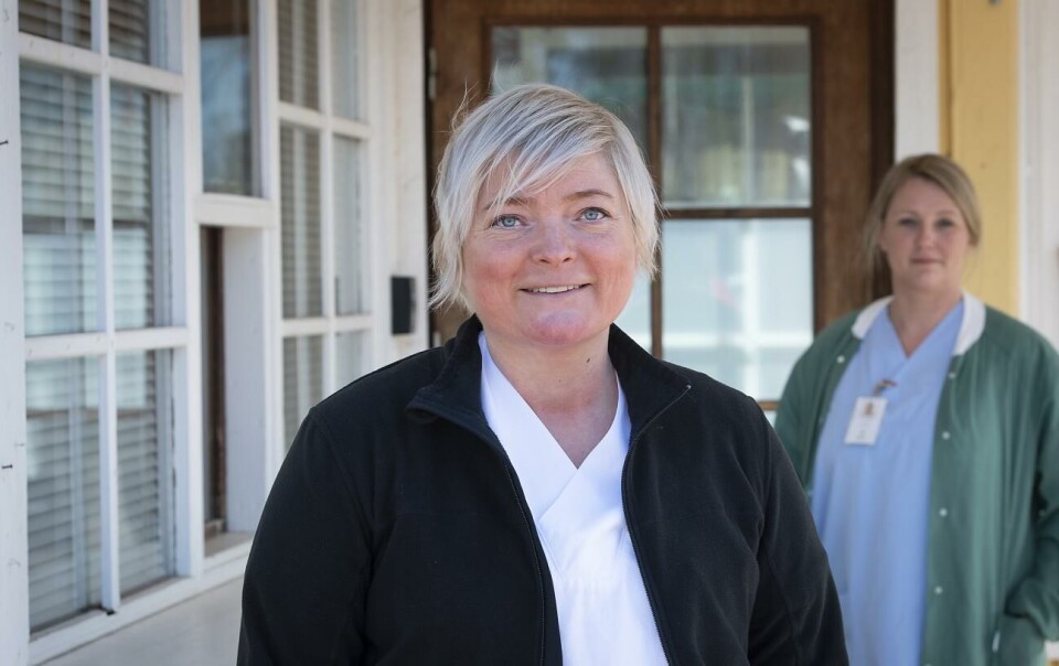 Ramona Nordberg och Sandra Fjällid säger att sammanhållningen på infektionsmottagningen under året varit fantastisk. Ramona Nordberg och Sandra Fjällid.