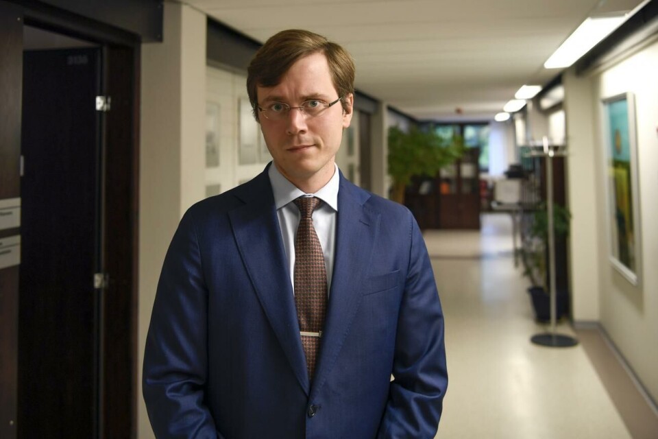 LR: Flyg i dag eller så häver vi avtalet i morgon