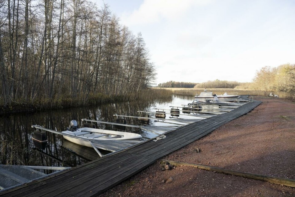Att överlåta småbåtshamnen i Bamböle till en samfällighet eller förening är en av sparåtgärderna som Finströms kommun tittar närmare på. Att överlåta småbåtshamnen i Bamböle till en samfällighet eller förening är en av sparåtgärderna som Finströms kommun tittar närmare på.Daniel Eriksson