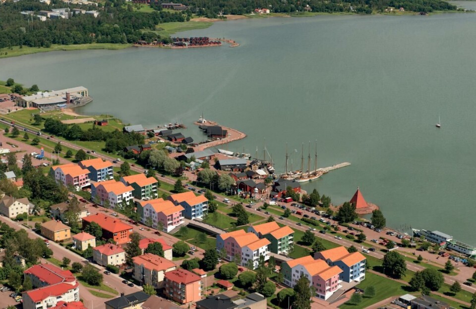 Så här skulle en exploatering av Rönnbergs torg kunna se ut enligt illustrationer från stadsarkitektkansliet. Planerna väcker motstånd.