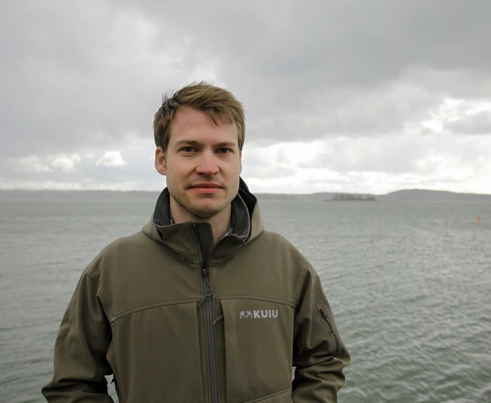 Jakten på vitsvanshjort ska inte vara oreglerad Jaktförvaltare Robin Juslin ser flera fördelar med en reglerad jakt på vitsvanshjort. @