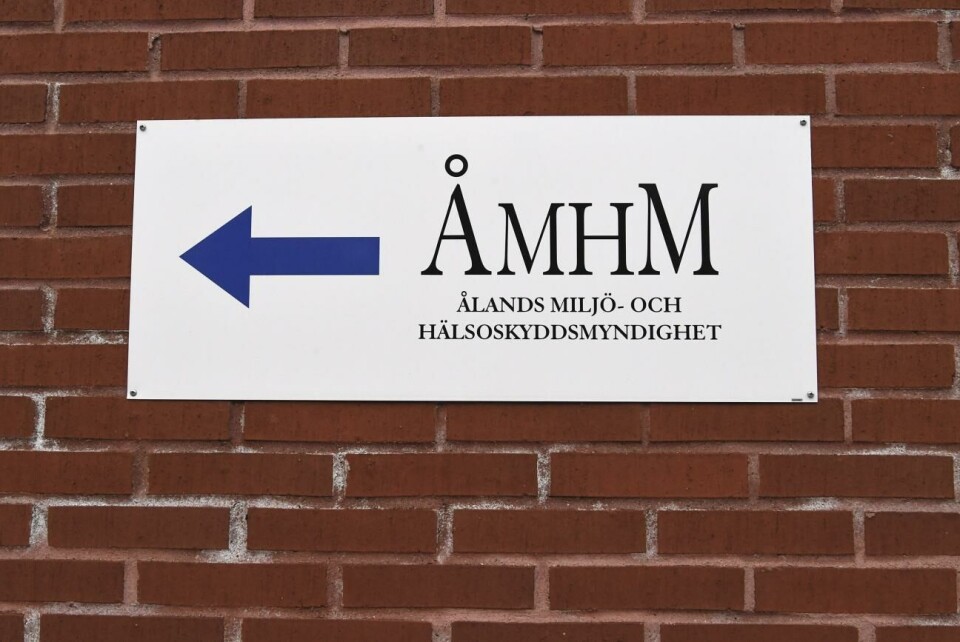 Privatpersonerna känner sig motarbetade av ÅMHM.