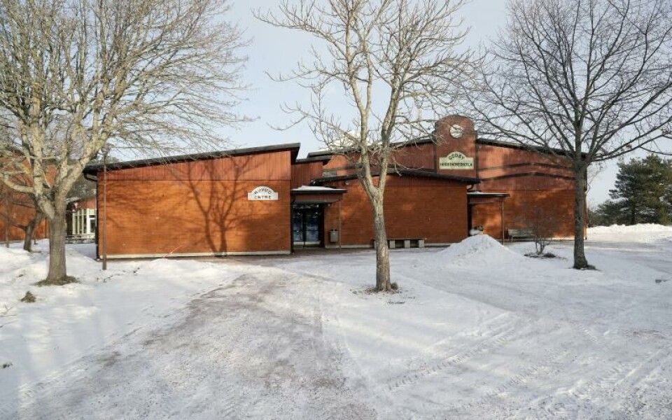 I år är det 47 år sedan Godby högstadieskola byggdes. Nu ska taket renoveras.Foto: DANIEL ERIKSSON