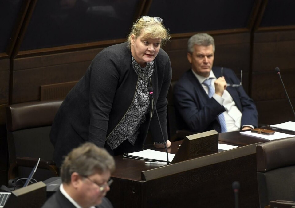 ”LR hade inte rätt att häva avtalet” Katrin Sjögren, Lagting