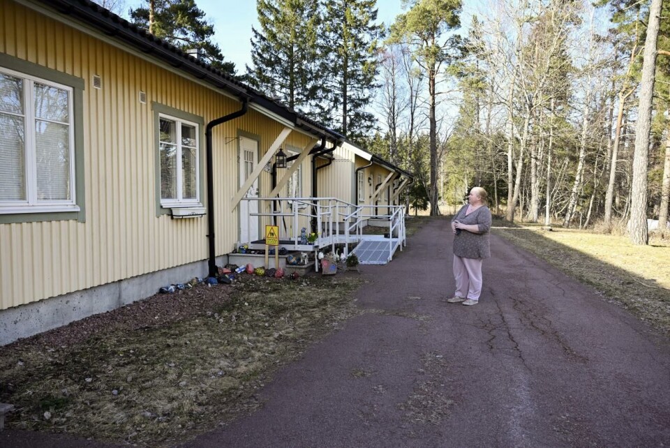 Jaana Rask är en av de boende i fastigheten på Hammarlandsvägen som haft problem med låga inomhustemperaturer.