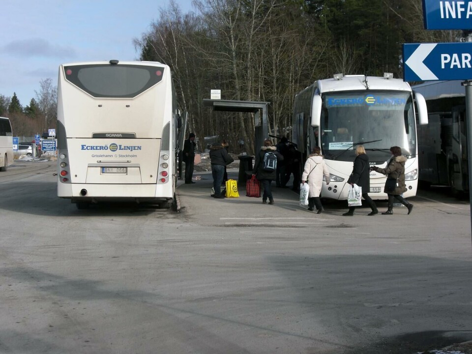 Eckerölinjen återinför anslutningsbussar till och från Grisslehamn, Stockholm, Uppsala, Bålsta, Sandviken, Öregrund och Köping.
