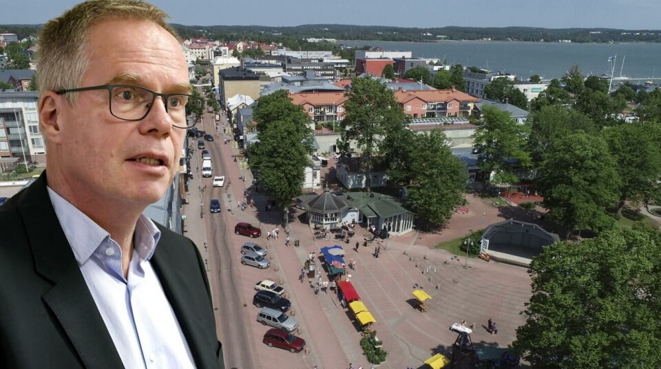 Det finns 2.872 företag på Åland och varje år bildas flera hundra nya, men trots ett ivrigt nyföretagande har det åländska näringslivet svårt att skapa tillväxt. 20062019 , 201062019 , 20190620 , Mariehamn , Centrum , centrumplaner , delgeneralplan för centrum , flygbild , flygfoto , torget , torggatan