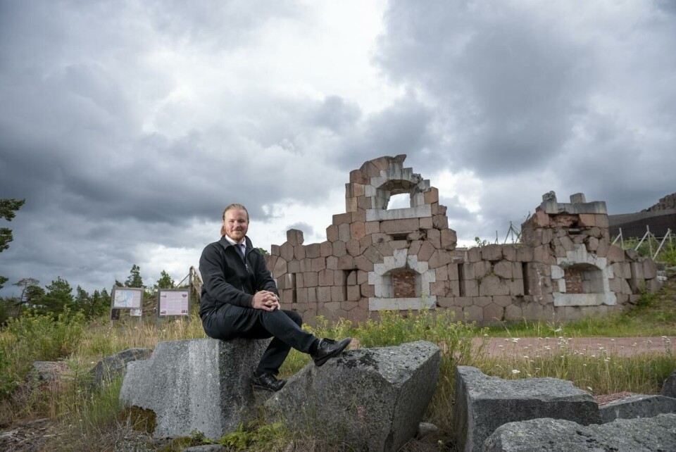 Benjamin Rostén. Benjamin Rostn, laboratin arkeologi, Bomarsund, Blykulor