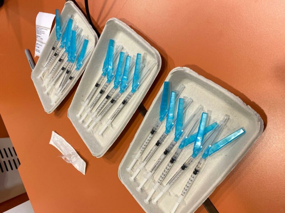 En fjärde dos ges den äldre befolkningen.