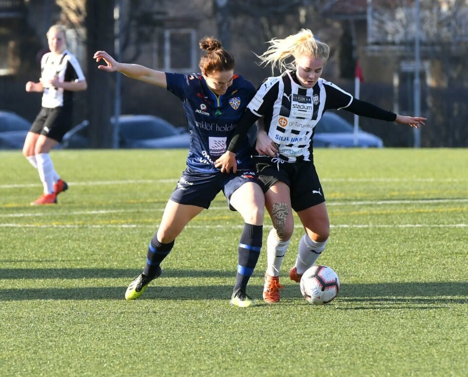 Ny seger för Åland united