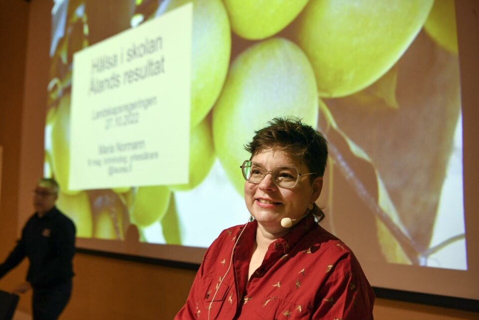 Maria Normann är kriminolog och yrkeslärare vid Laurea yrkeshögskola. Den här veckan har hon föreläst för skolpersonal på Åland.