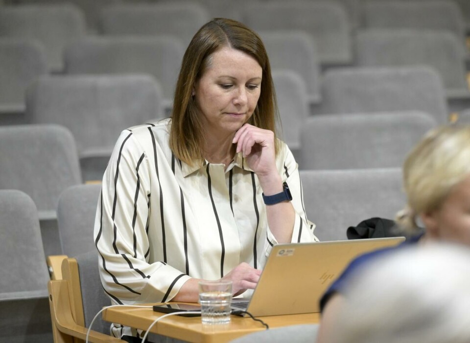 Mariehamns representant i räddningsnämnden, Julia Birney, konstaterar att det är kommunerna som ska betala ökade lönekostnader inom Ålands gemensamma räddningsmyndighet. Mariehamns representant i räddningsnämnden, Julia Birney, konstaterar att det är kommunerna som ska betala ökade lönekostnader inom Ålands gemensamma räddningsmyndighet.Robert Jansson