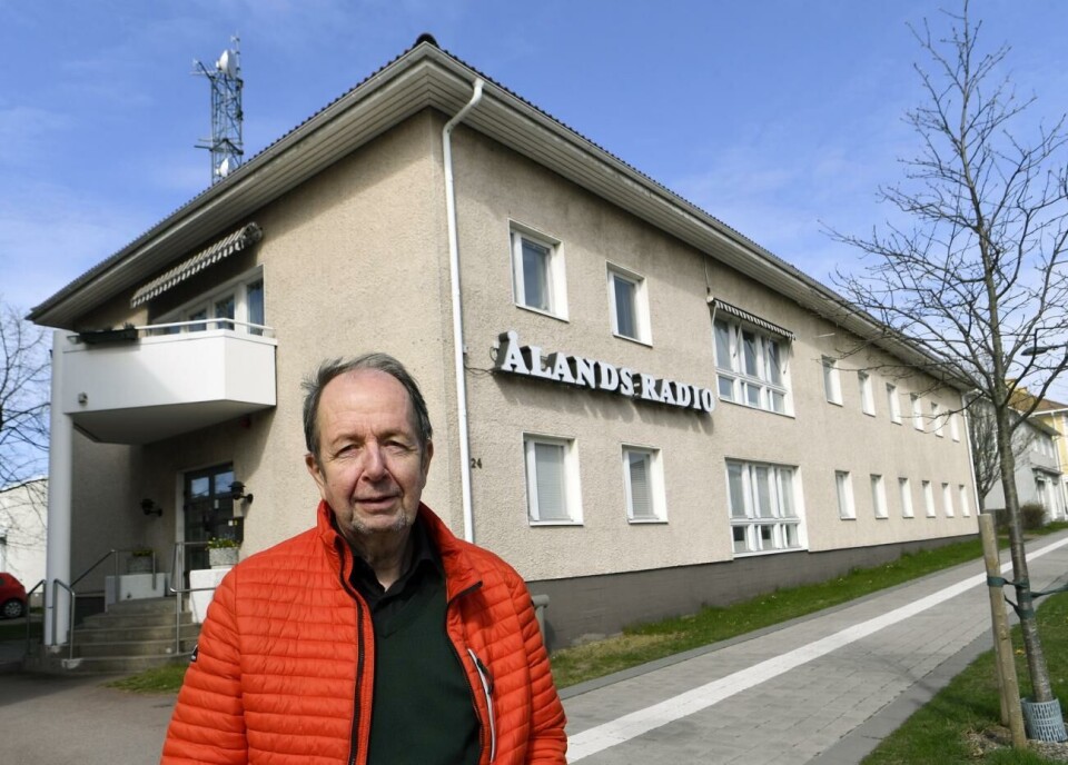 Styrelseordförande Magnus Lundberg hoppas snart kunna presentera en ny vd för Ålands radio och tv. 050522 , 05052022 , 20220505 , Magnus Lundberg styrelseordförande Ålands radio *** Local Caption *** @Bildtext:Styrelsen kan inte fatta beslut baserat på tidningsartiklar. Men nu får vi en utredning och utgående från den kan vi fatta beslut, säger Magnus Lundberg som är ordförande för Ålands radio och tv.@Normal:Foto: Robert Jansson
