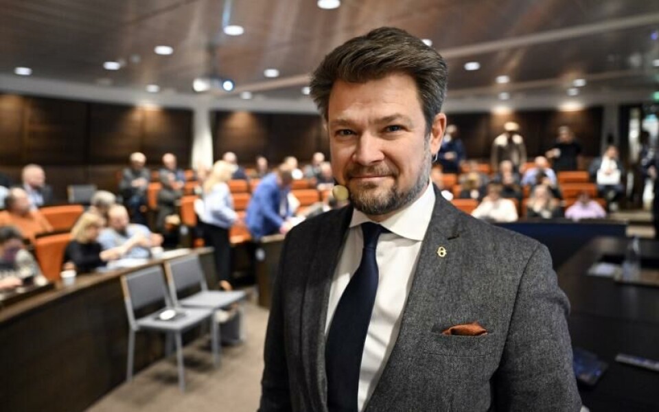 Axel Hagelstam, avdelningsdirektör från Försörjningsberedskapscentralen, berättade om verksamheten och hur den förändrats sedan Natointrädet.Foto: Robert Jansson