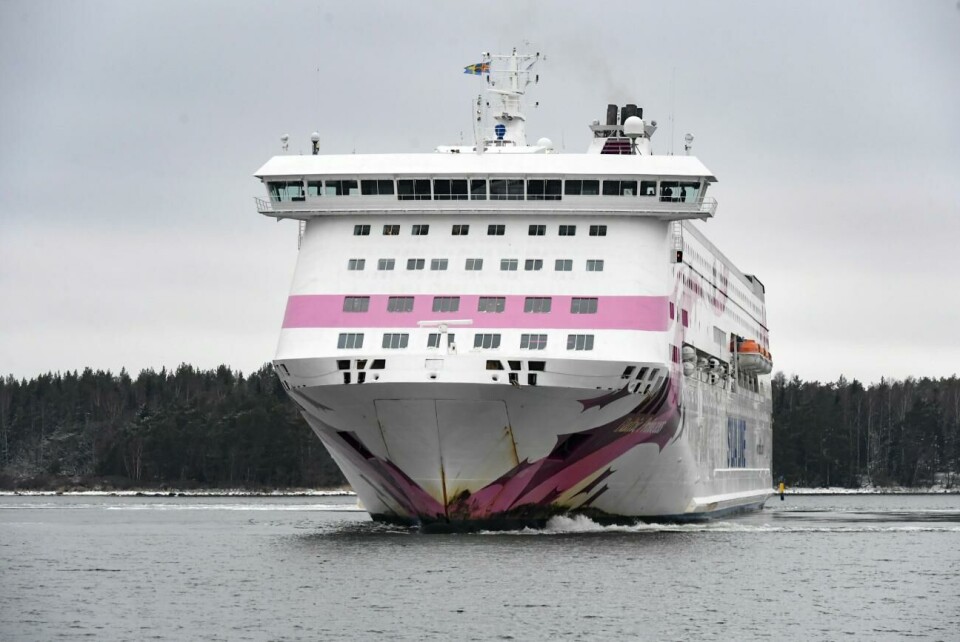 M/s Baltic Princess hade i höstas plötsligt en segelbåt rakt framför sig.