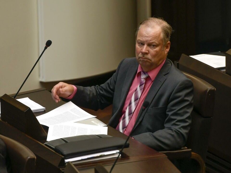 Rainer Juslin (Lib) sågar ledarskapet i tunnelkommittén där han själv ingick.