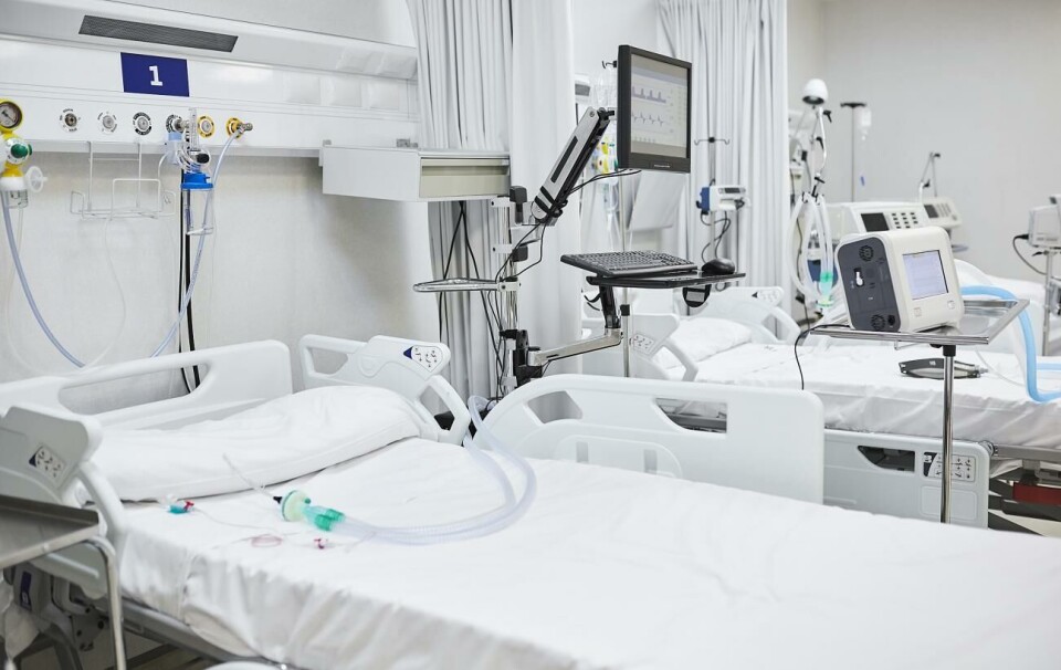 Varannan vuxen som smittas av covid riskerar att få långvariga symptom. Det konstaterar en expertgrupp som har utrett saken.