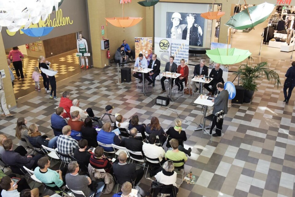 Välbesökt speeddejting i Maxinge