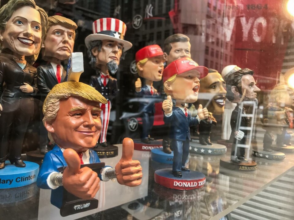 Donald Trump och Vladimir Putin kan, om det vill sig illa, styra världens två största kärnvapenmakter om ett år. Det kan innebära slutet för världsordningen som vi känner den då Trump i sin retorik tycks vilja skaffa sig samma enväldiga makt som Putin åtnjuter i Ryssland..Foto: Istock Donald Trump och Vladimir Putin kan, om det vill sig illa, styra världens två största kärnvapenmakter om ett år. Det kan innebära slutet för världsordningen som vi känner den då Trump i sin retorik tycks vilja skaffa sig samma enväldiga makt som Putin åtnjuter i Ryssland..