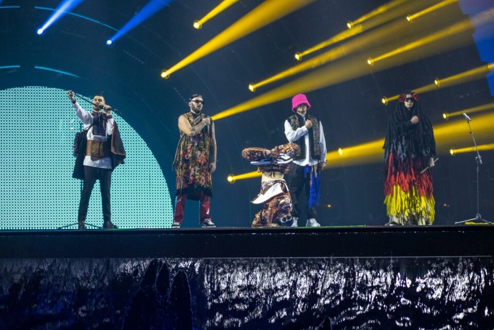 Eurovision handlar om musik, men politiken har aldrig varit långt borta från scenen. Krigsdrabbade Ukraina vann helgens tävling överlägset.Foto: pressbild, EBU/Andreas Putting