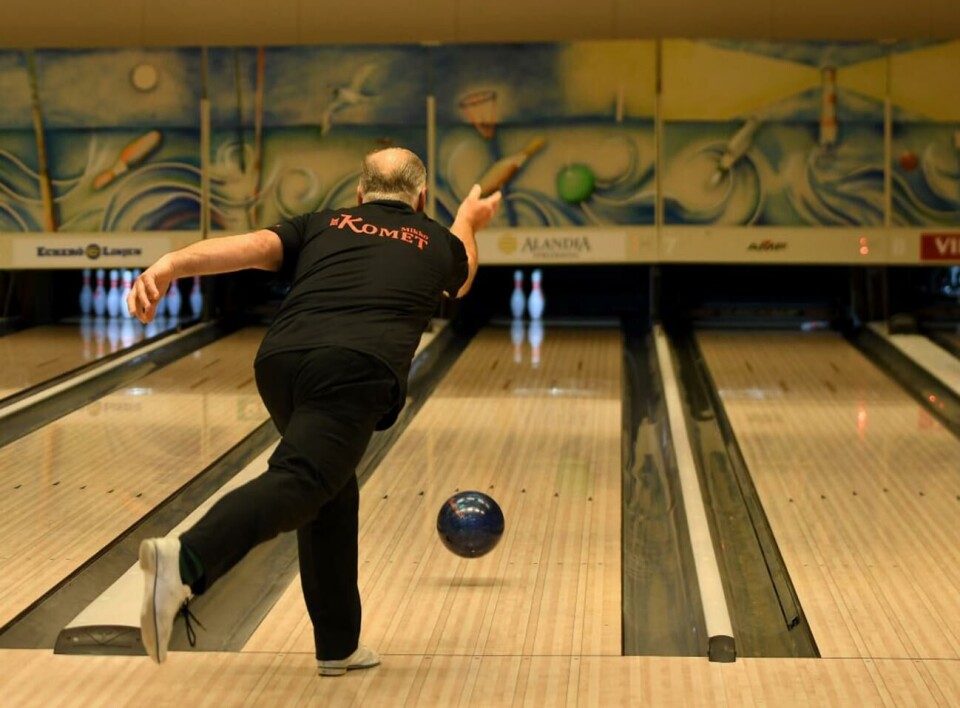 Mikko Kuitunen och hans Komet tog slätt. 220919 , 22092019 , 20190922 , Bowling, *** Local Caption *** @Bildtext:Bowling, Komet, Mikko Kuitunen@Foto:Foto: Sofia Södergårdh