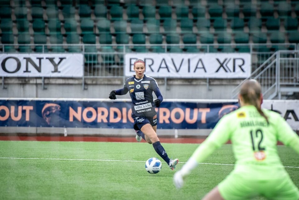 Tilda Råtts stod för två mål i segern borta mot FC Honka. Tilda Råtts och Åland United jagar säsongens första ligamål då Ilves kommer på besök.Hülya Tokur-Ehres