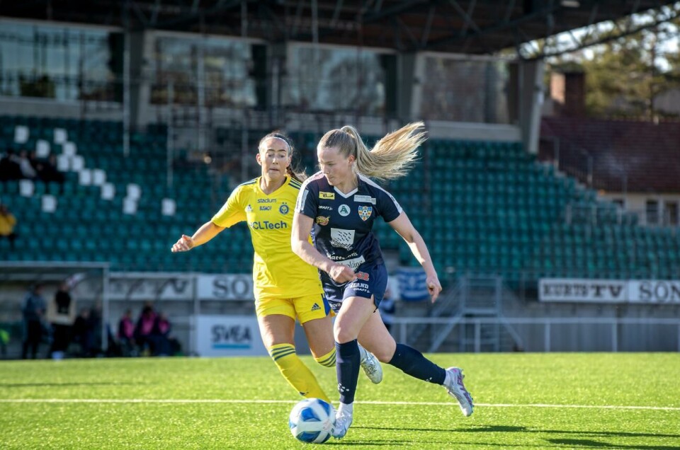 Silja Tuominen kan vara tillbaka på plan på söndag. Trots förlusten tycker Silja Tuominen ändå att Åland prestationen var ett fall framåt för Åland United.
